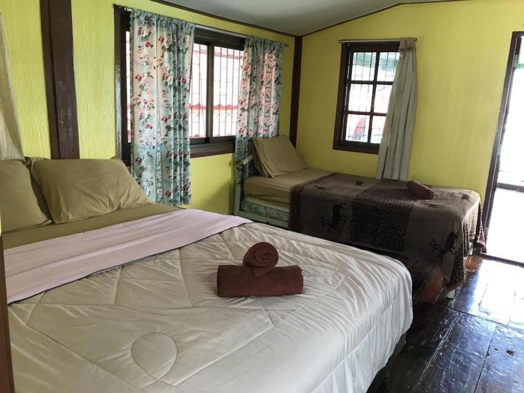 Rimtalay Resort Koh Si Chang Zewnętrze zdjęcie