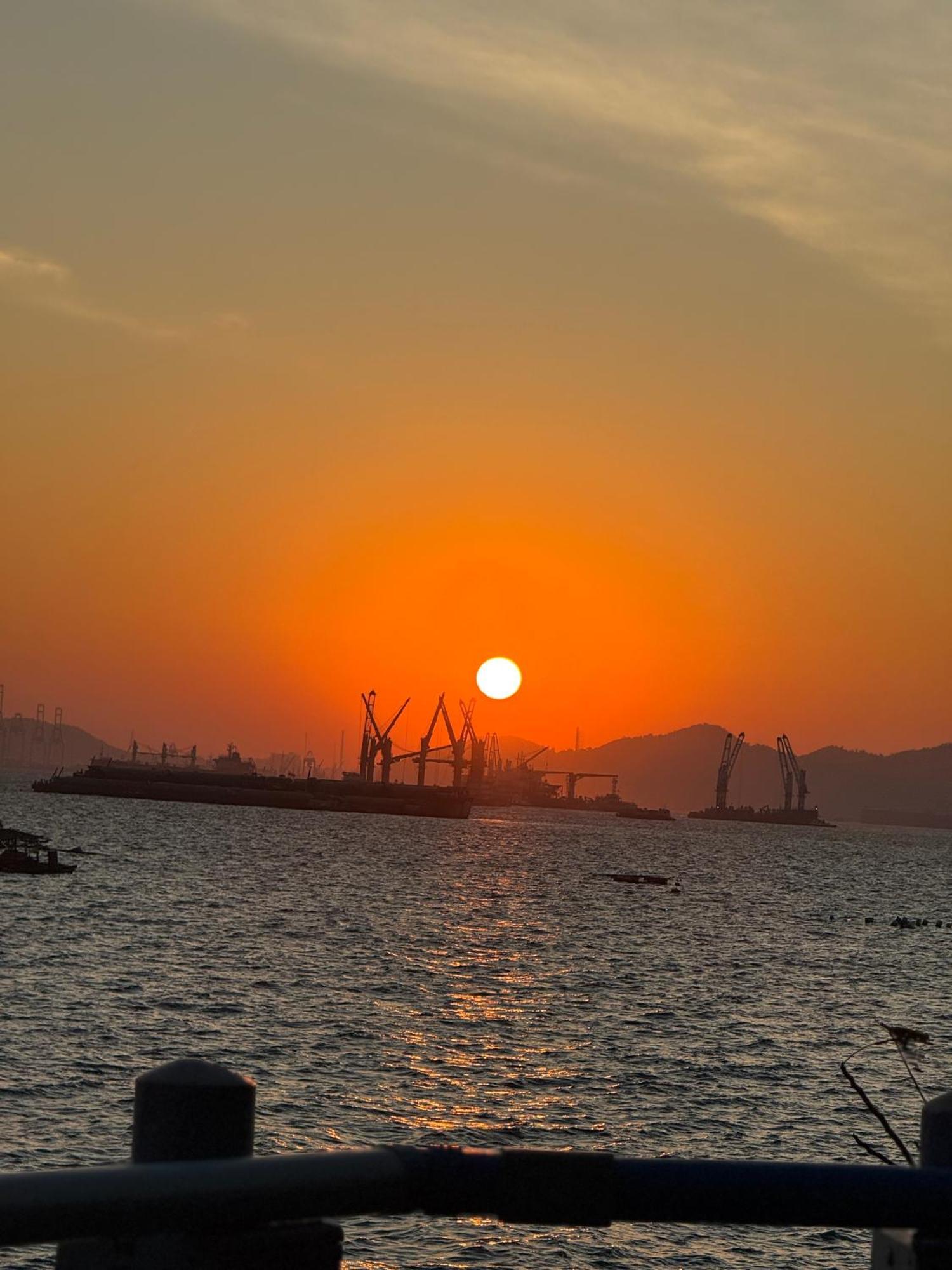 Rimtalay Resort Koh Si Chang Zewnętrze zdjęcie
